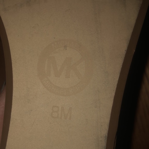 💕 Size 8 Michael Kors peep toe brown wedge - Picture 6 of 8